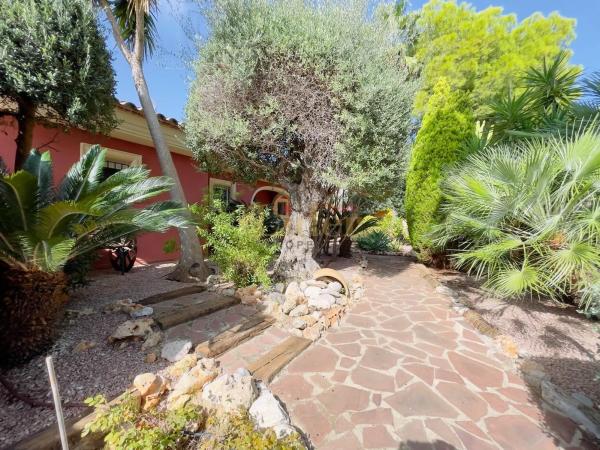 Casa independiente photo 1