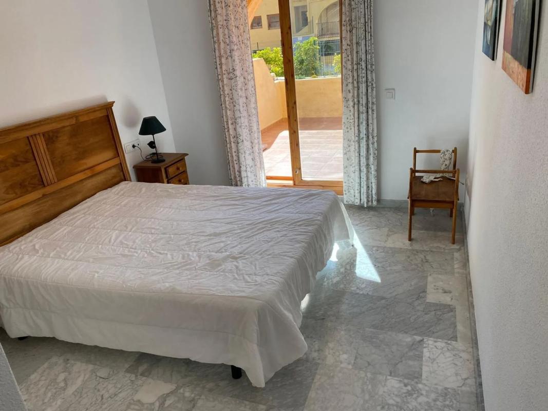 Sale of apartment in Zona de Mascarat, Altea
photo 1