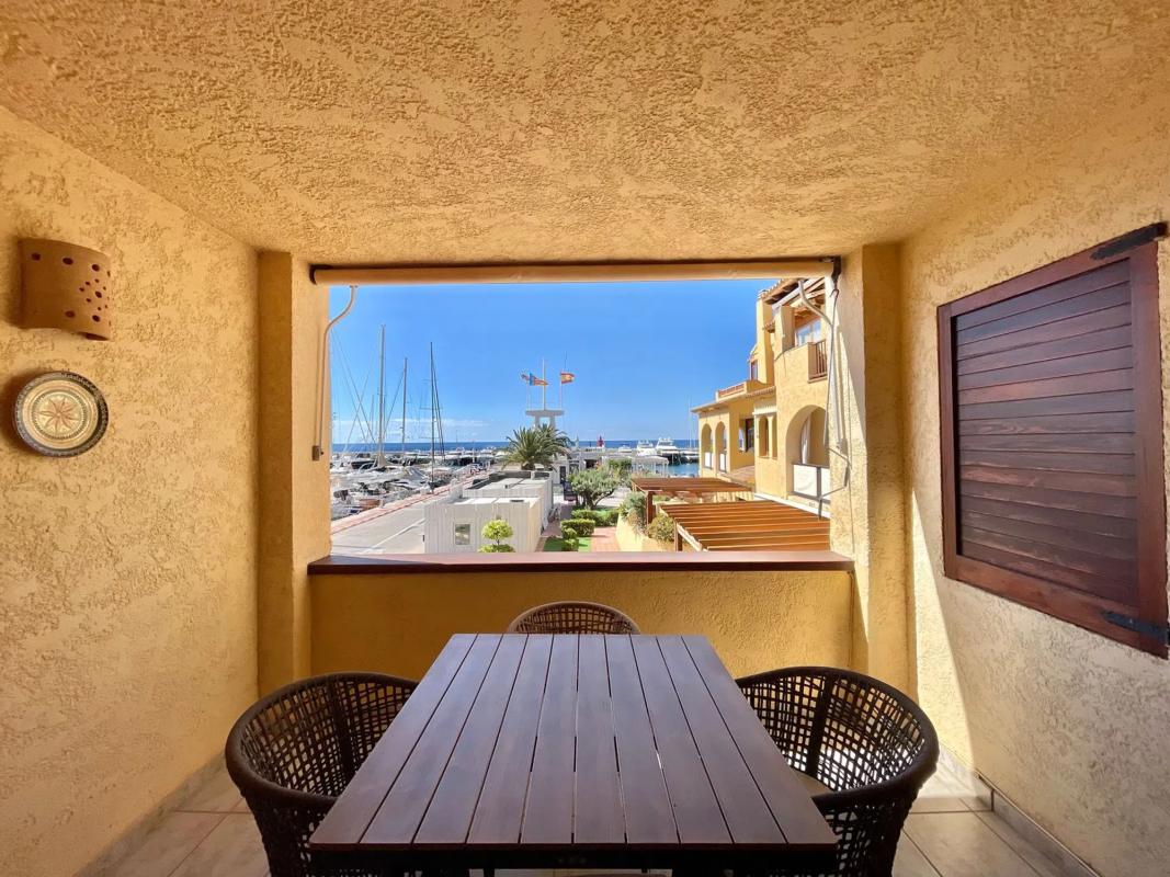 Sale of apartment in Complejo Puerto Dep.l.campomanes, 5 B, Altea
photo 4
