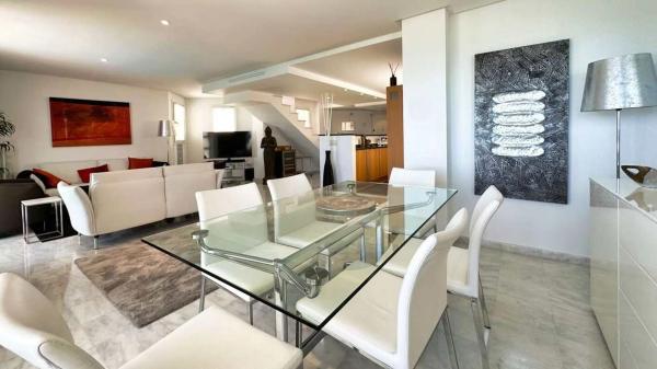 Duplex for sale on Ronda del Atardecer, Altea photo 4