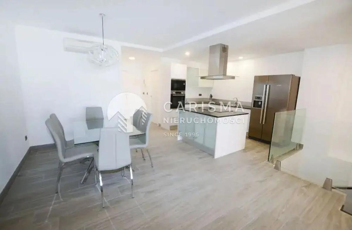 Venta de duplex en Calle Currica, Altea photo 4