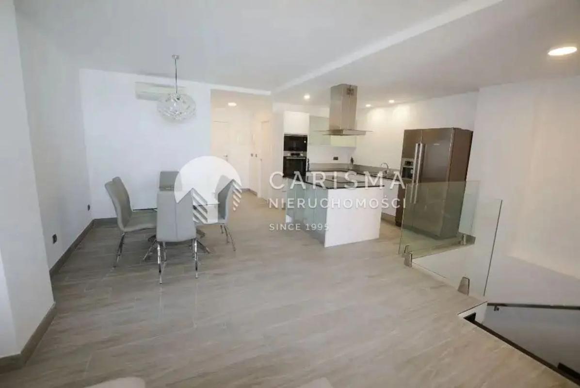 Venta de duplex en Calle Currica, Altea photo 5