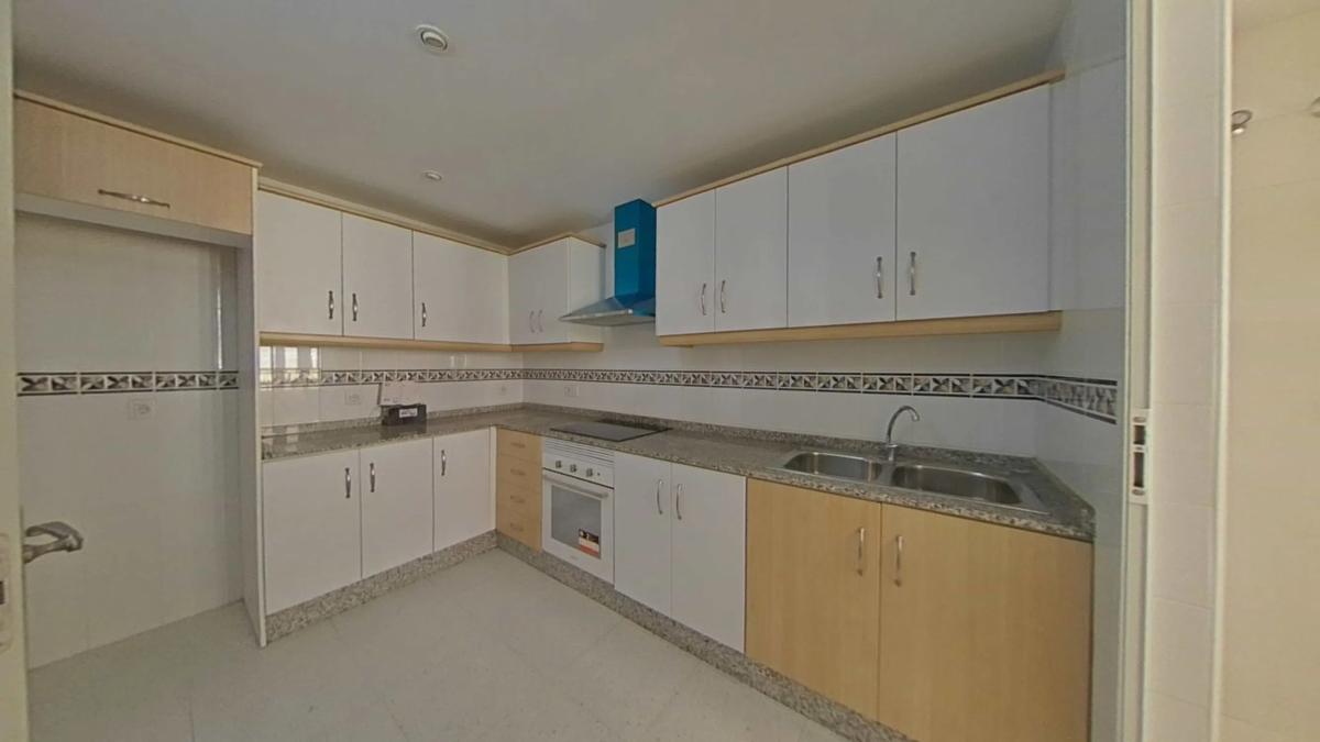 Sale of apartment in Calle Currica, Altea
photo 1