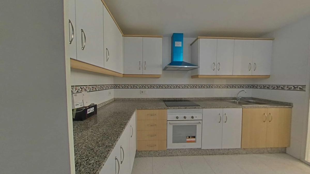Sale of apartment in Calle Currica, Altea
photo 2