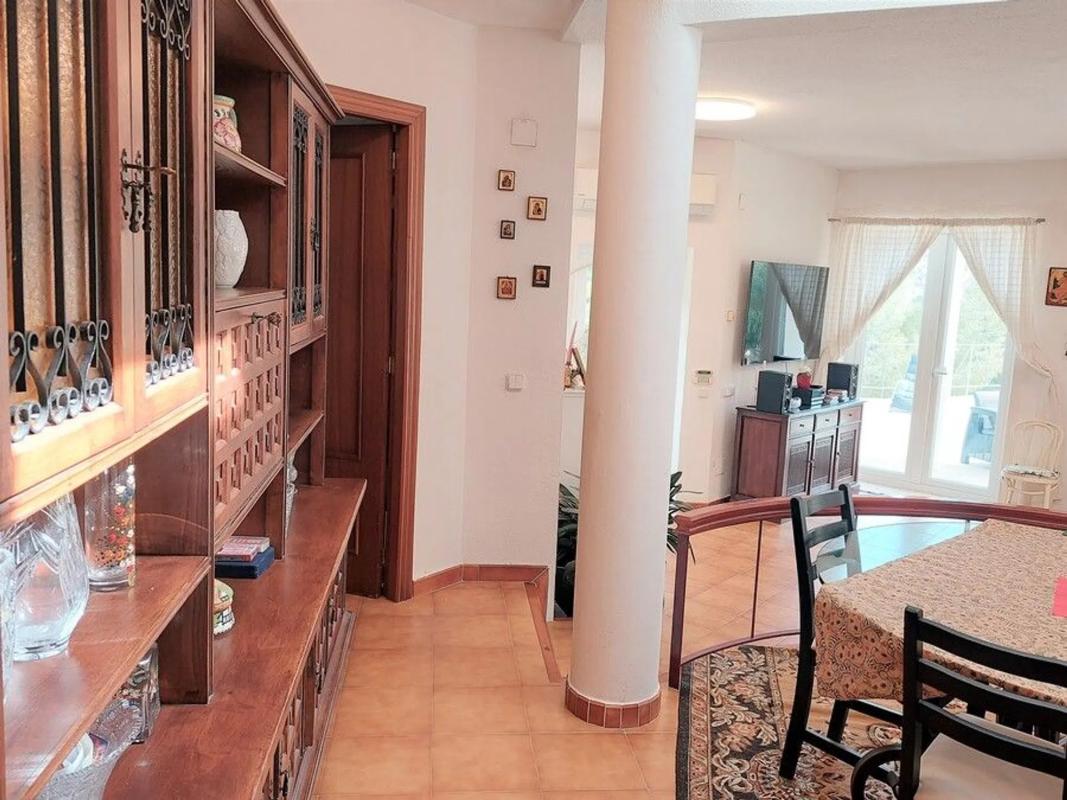 Недвижимость на продажу и в аренду в Испании photo 5