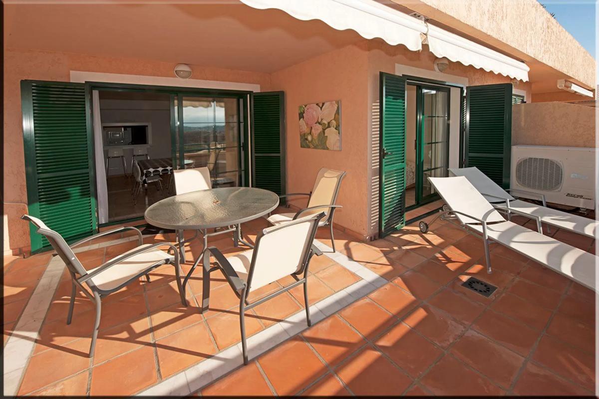 Sale of apartment in Zona de Mascarat, Altea
photo 3