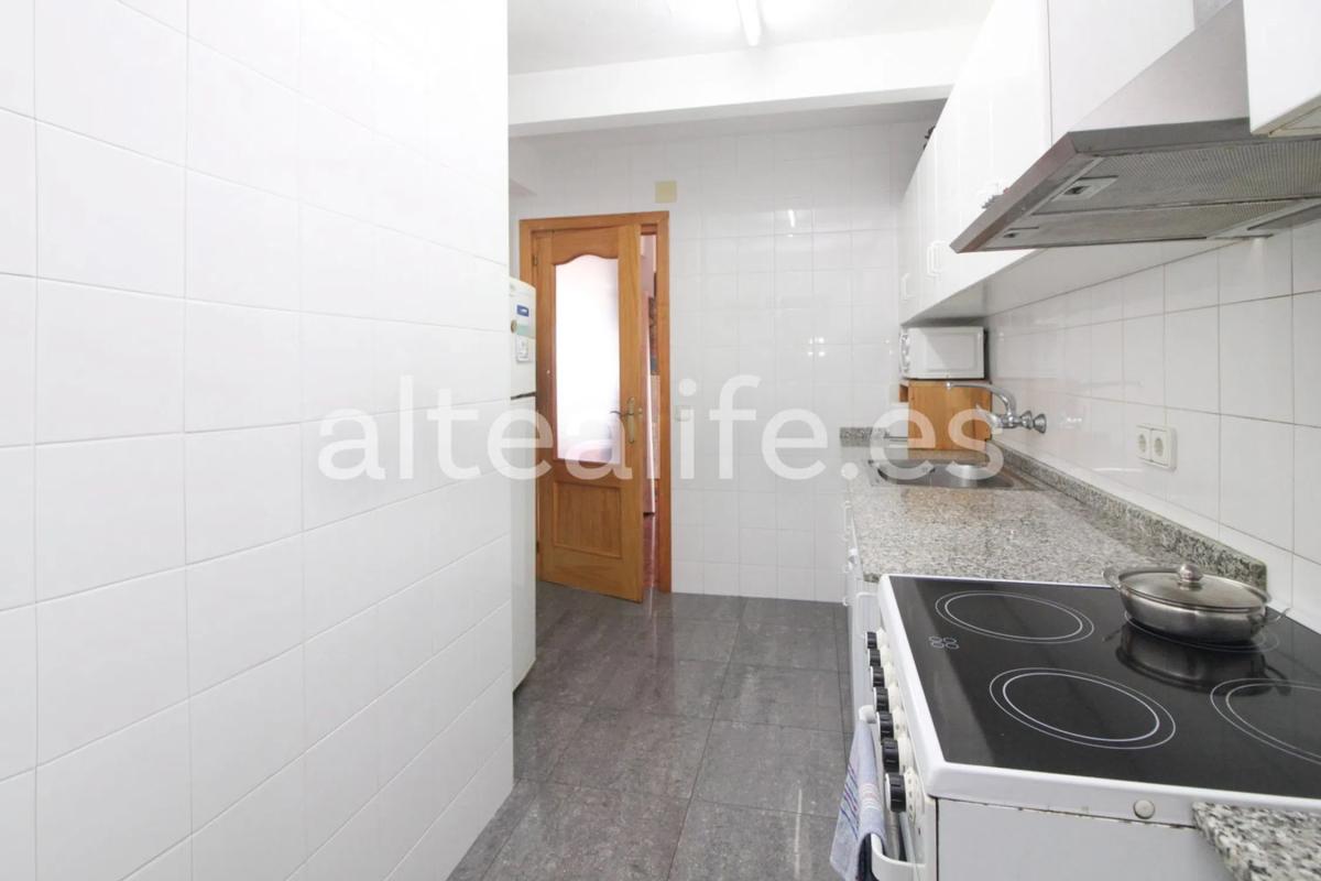 Sale of apartment in Calle Pla d'Albes, Altea
 photo 3