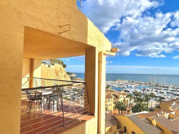Apartment for sale in  Zona de Mascarat, Altea photo 1