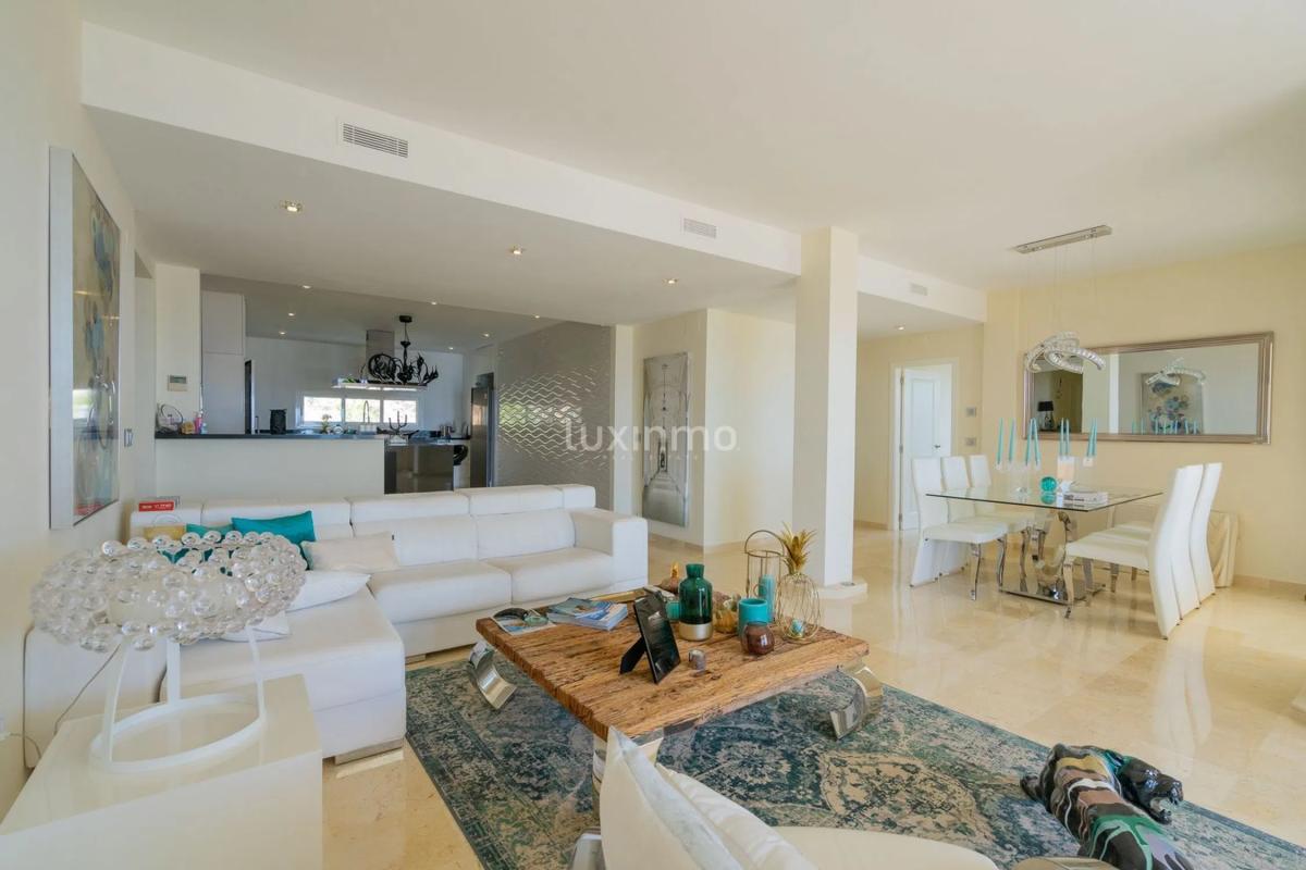 Venta de piso en Avenida Europa, Altea
photo 2