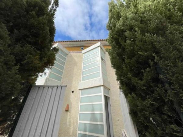 Chalet adosado en calle el Lloveret photo 1