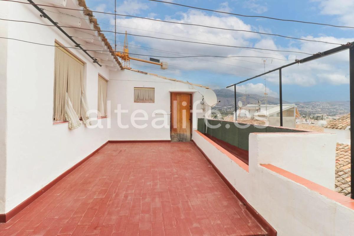Propiedades en venta y alquiler en España photo 2