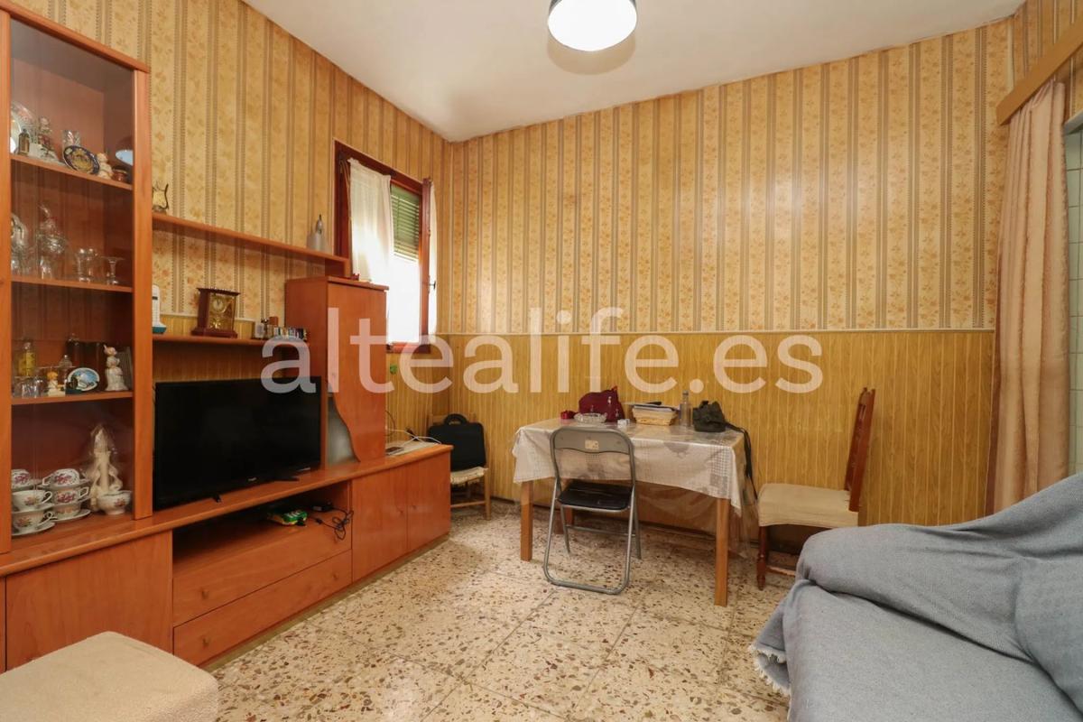 Propiedades en venta y alquiler en España photo 3