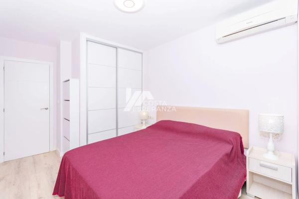 Piso en venta en Playa de Fossa-Levante, Calpe thumbnail 1