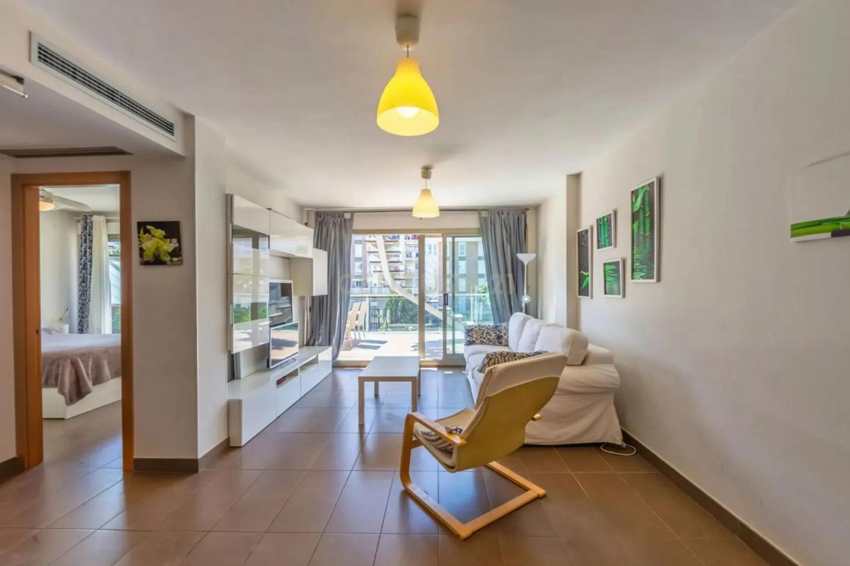 Продажа квартиры на Calle Jose María Ruiz Pérez-Aguila, 1, Кальпе
photo 1