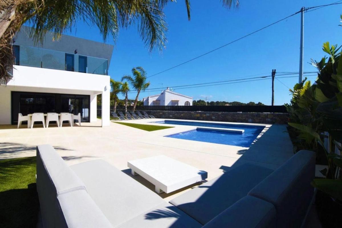 Sale of independent chalet in Manzanera-Tosal, Calpe
 photo 3