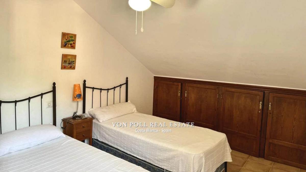 Sale of independent chalet in Manzanera-Tosal, Calpe
 photo 5