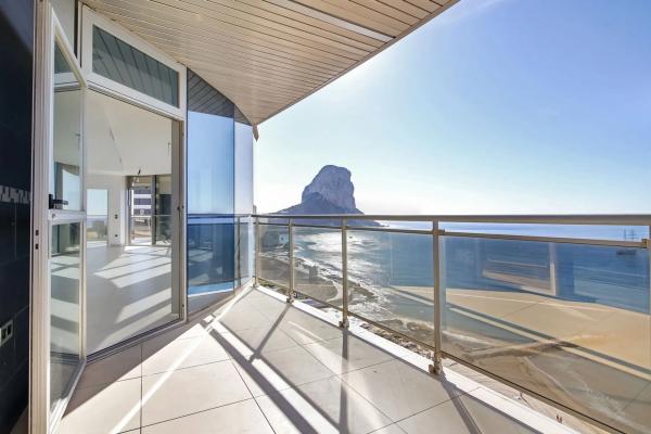 Apartment for sale in  Playa Arenal-Bol, Calpe photo 2