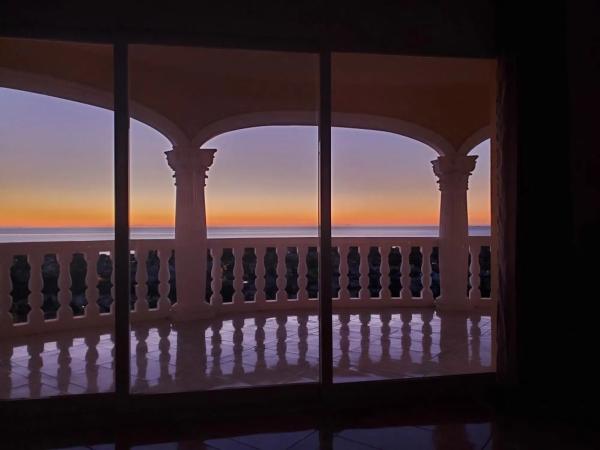 Chalet wolnostojący na sprzedaż w Via Pa Benicolada, Kalpe thumbnail 2
