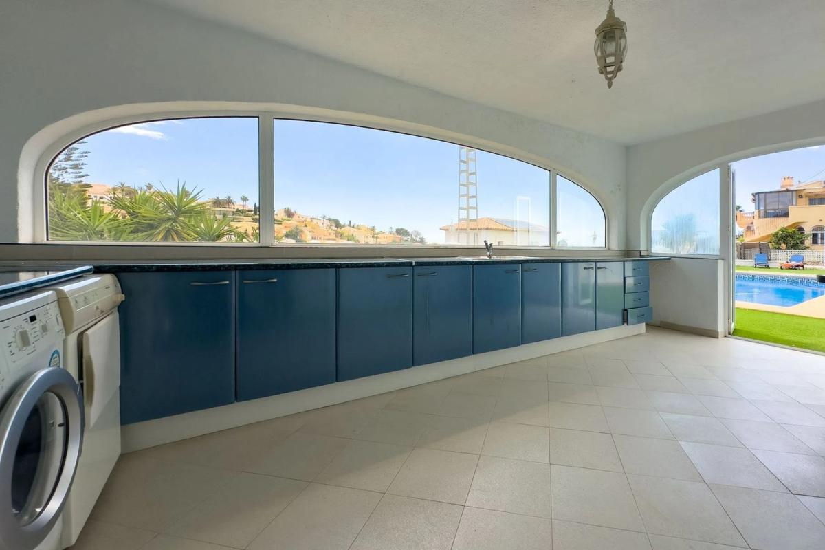Properties for sale and rent in Spain photo 5