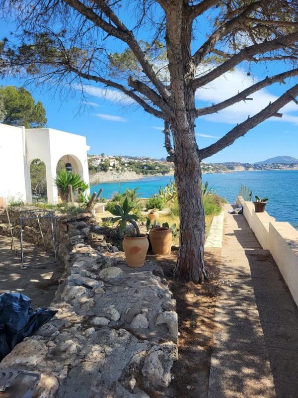Sale of independent chalet in Playa de Fossa-Levante, Calpe
 photo 3