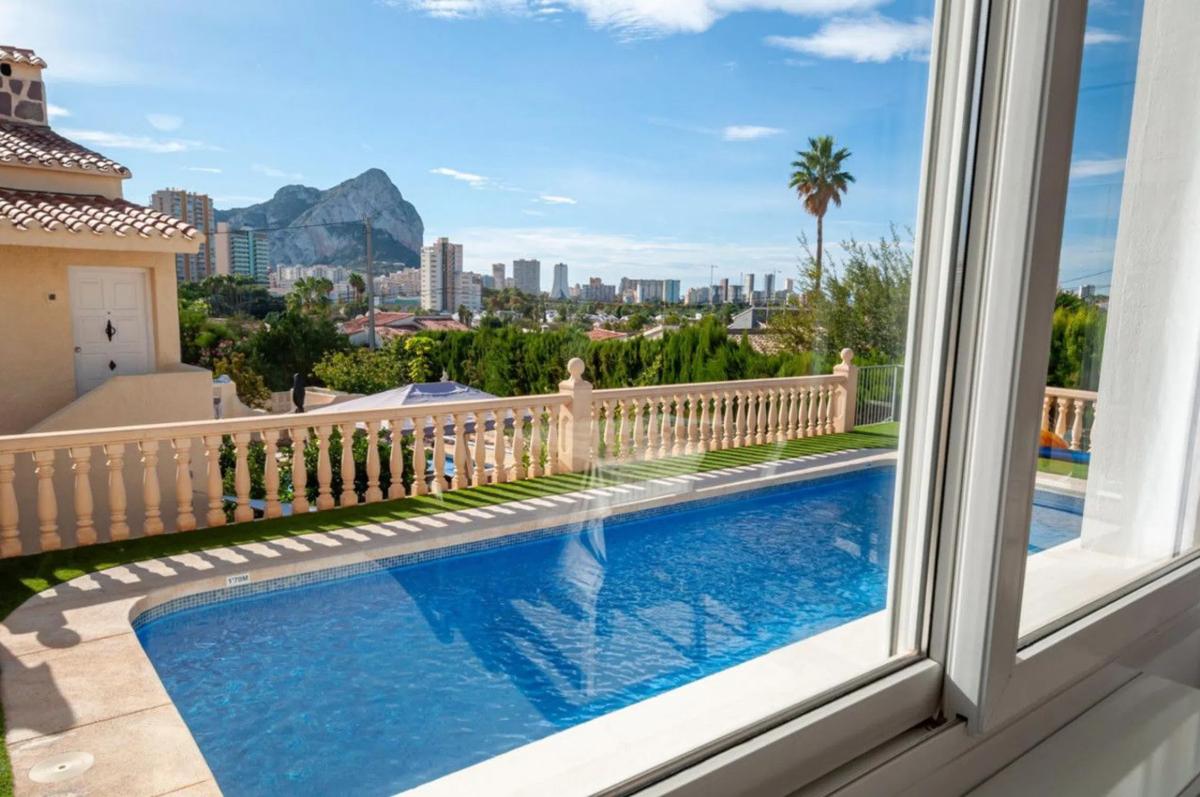 Sale of independent chalet in Manzanera-Tosal, Calpe
 photo 2