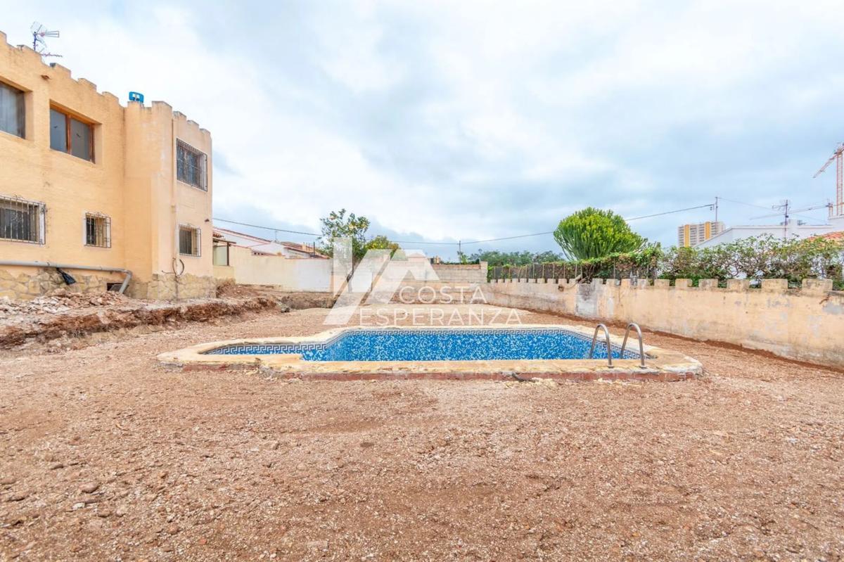 Properties for sale and rent in Spain photo 4
