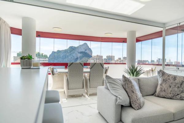 Piso en venta en  Avenida Rosa de los Vientos, Calpe photo 2