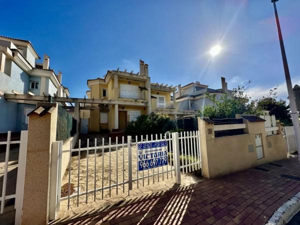 Chalet wolnostojący na sprzedaż w Calle Monte de Santa Pola, Gran Alacant photo 1