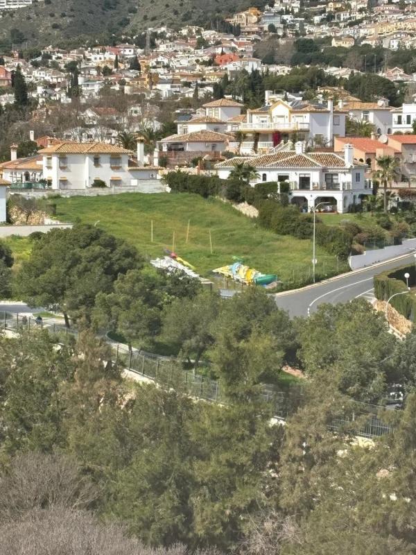 Działka na sprzedaż w Benalmádena, Malaga photo 2