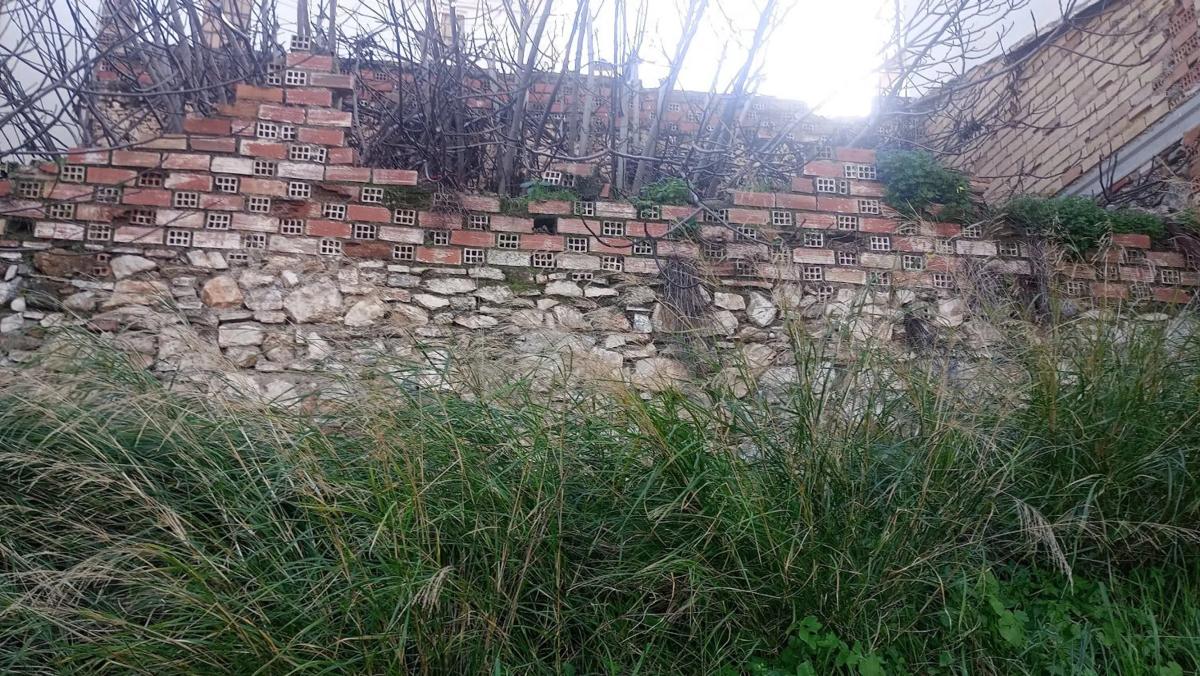 Terreno en venta en Guaro, Malaga photo 1