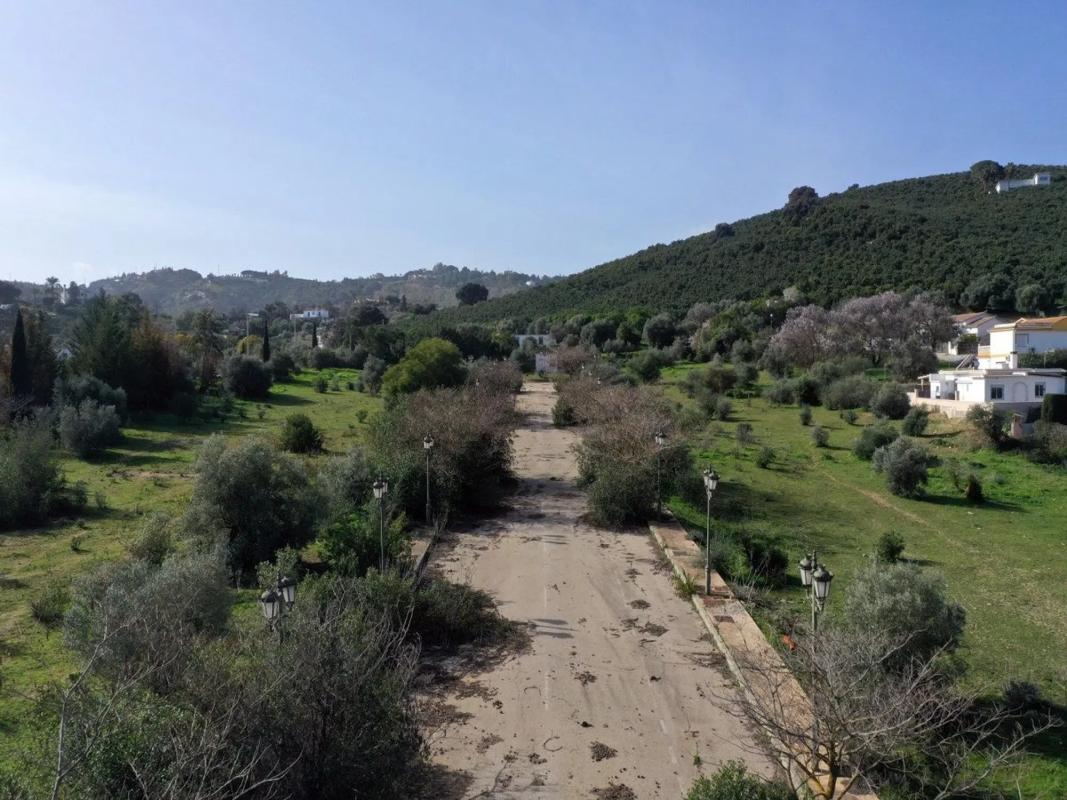 Terreno en venta en Coin, Malaga photo 3