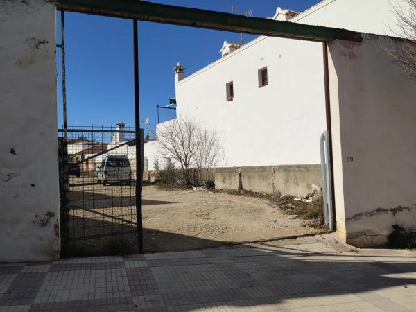 Terreno en calle de Granada, 85 photo 1