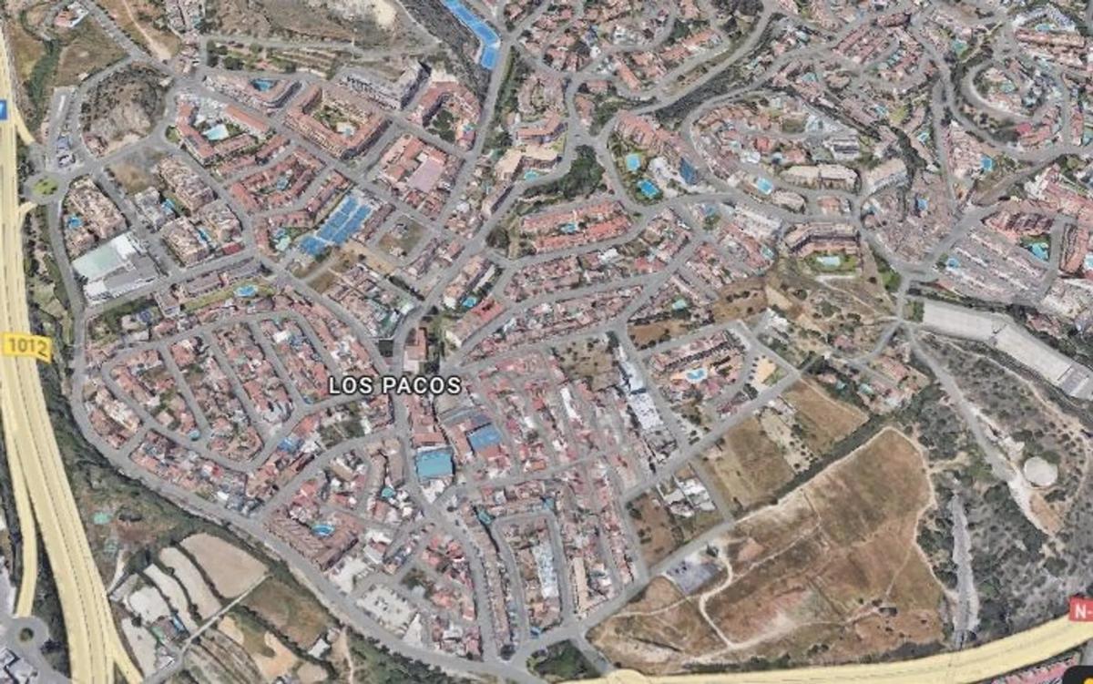 Land for sale in Fuengirola, Malaga photo 5