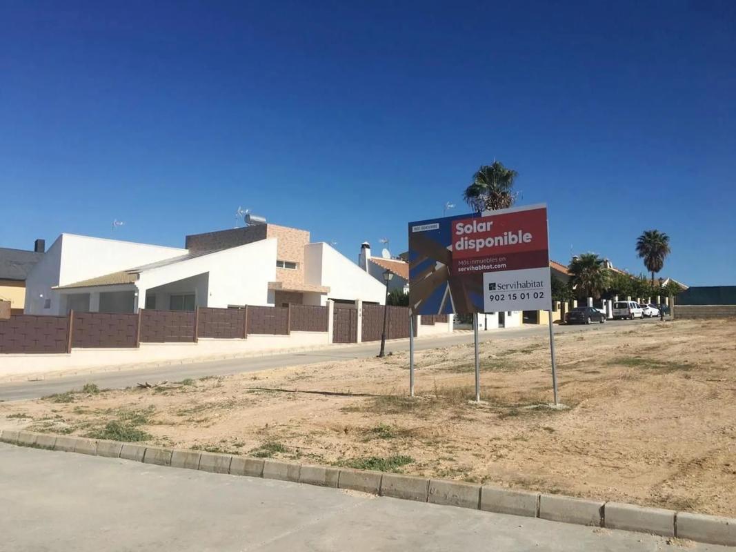Terreno en venta en Fuente de Piedra, Malaga photo 3