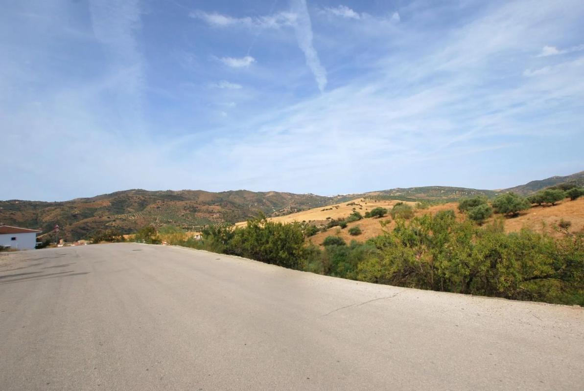 Działka na sprzedaż w Riogordo, Malaga photo 2