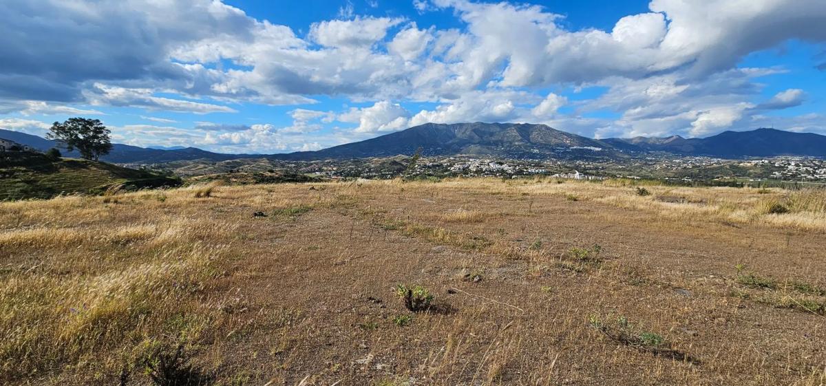 Terreno en venta en Mijas, Malaga photo 4