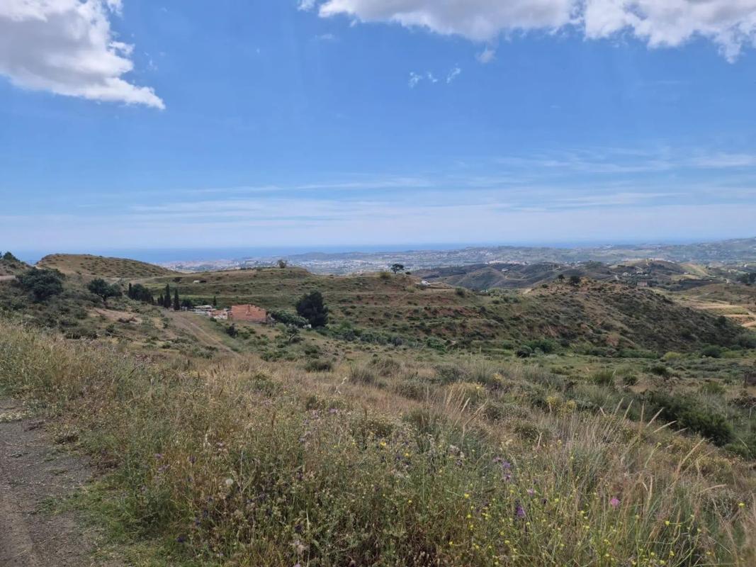 Terreno en venta en Mijas, Malaga photo 3