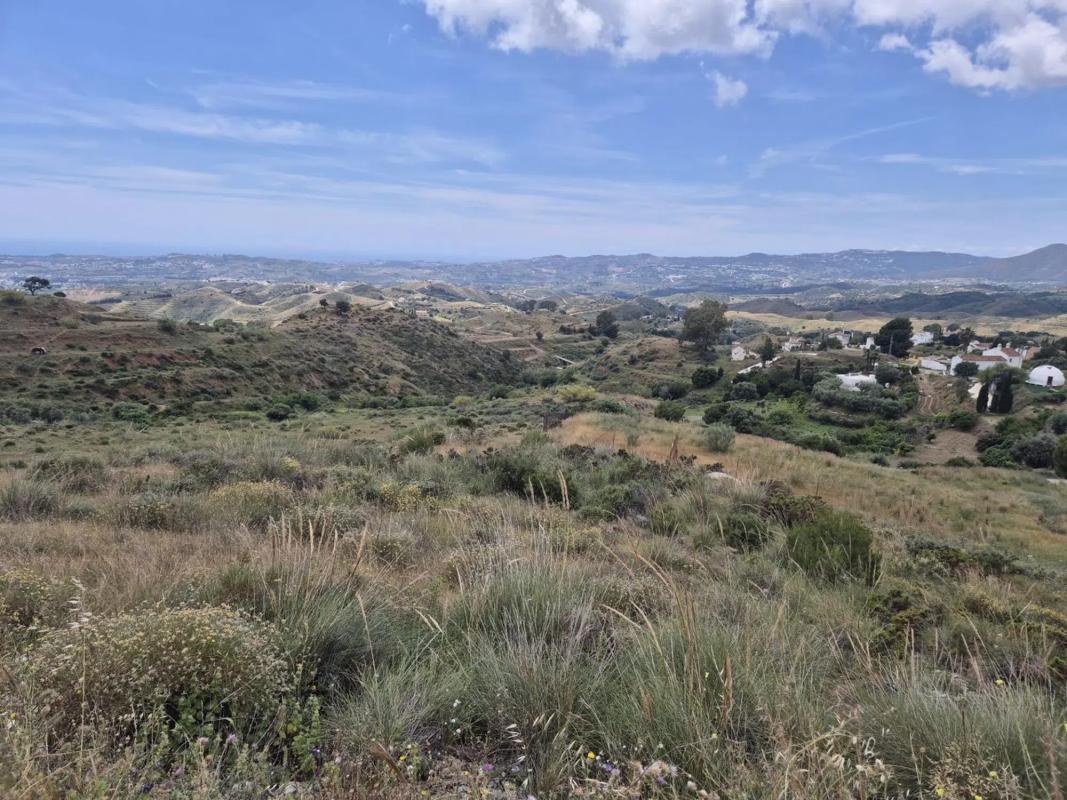 Terreno en venta en Mijas, Malaga photo 5