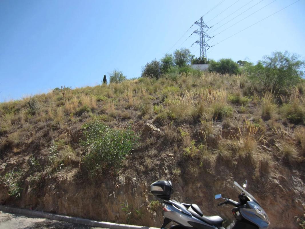 Land for sale in Fuengirola, Malaga photo 2