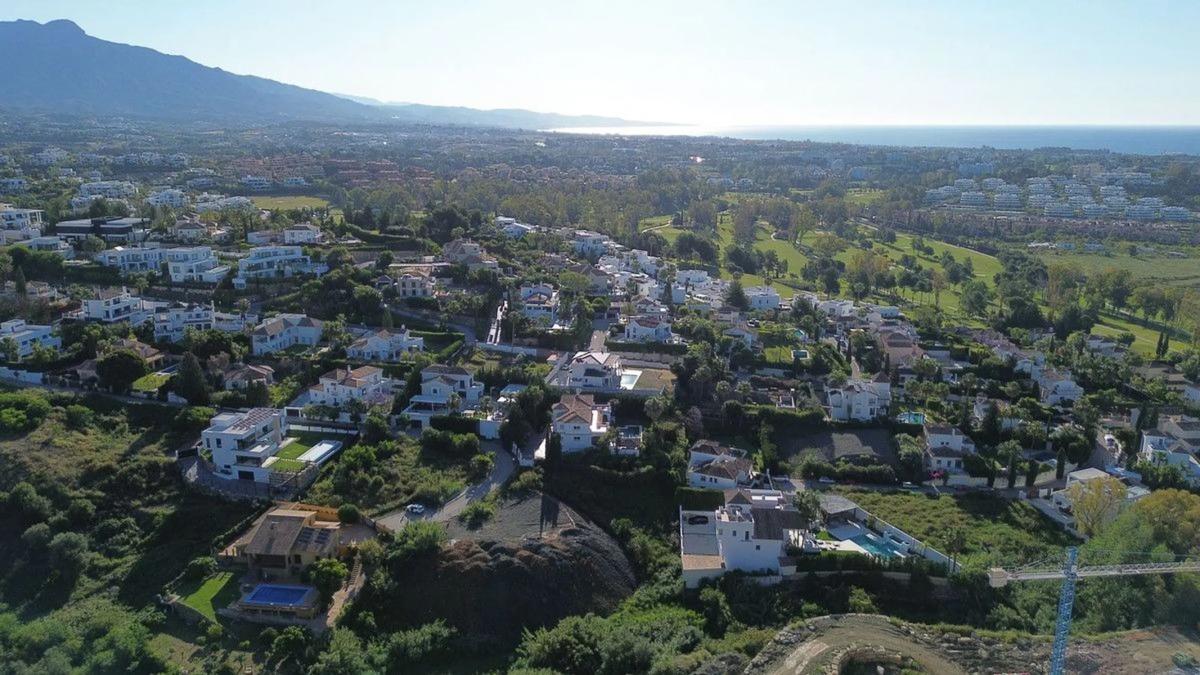 Terreno en venta en Benahavís, Malaga photo 5