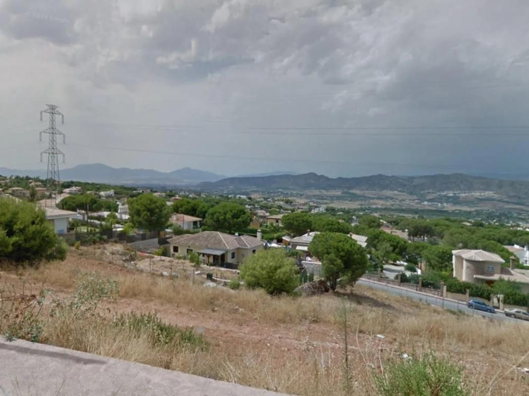 Terreno en venta en Alhaurín de la Torre, Malaga photo 3