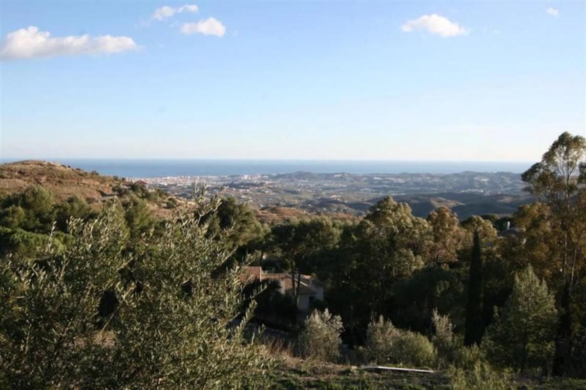 Terreno en venta en Mijas, Malaga photo 3
