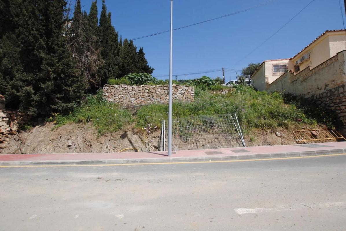 Land for sale in Fuengirola, Malaga photo 1