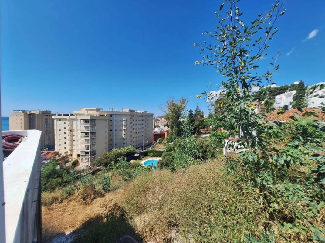Terreno en venta en Fuengirola, Malaga photo 2