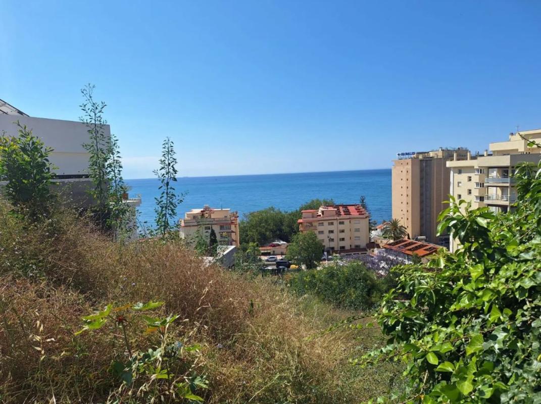 Terreno en venta en Fuengirola, Malaga photo 4