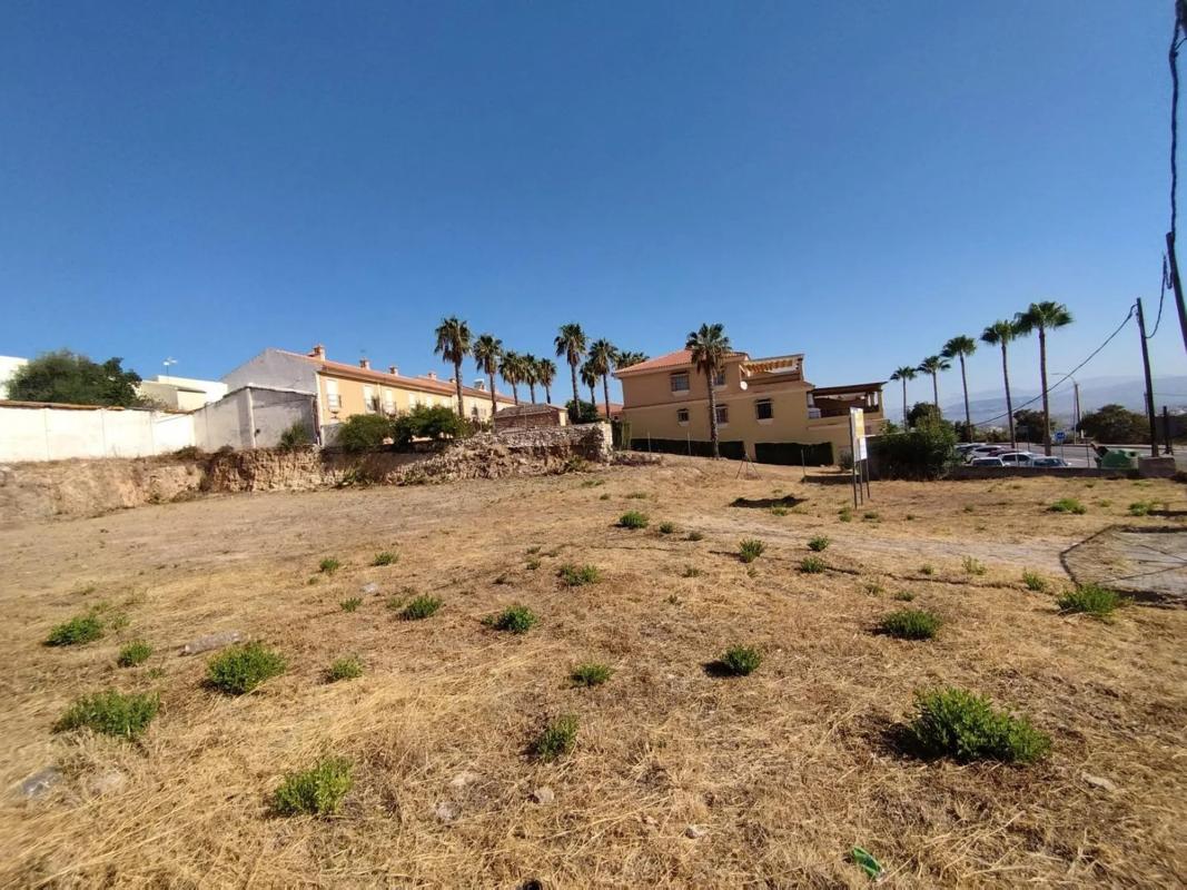 Terreno en venta en Coin, Malaga photo 2