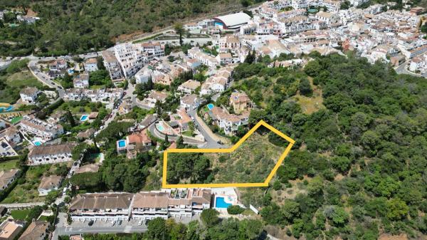 Terreno en calle del Almendro, 21 photo 2