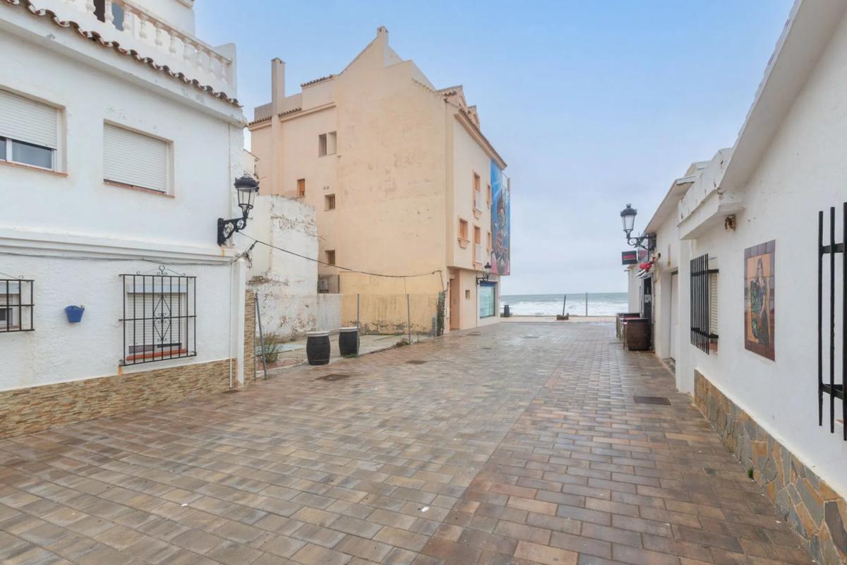 Terreno en venta en Manilva, Malaga photo 4
