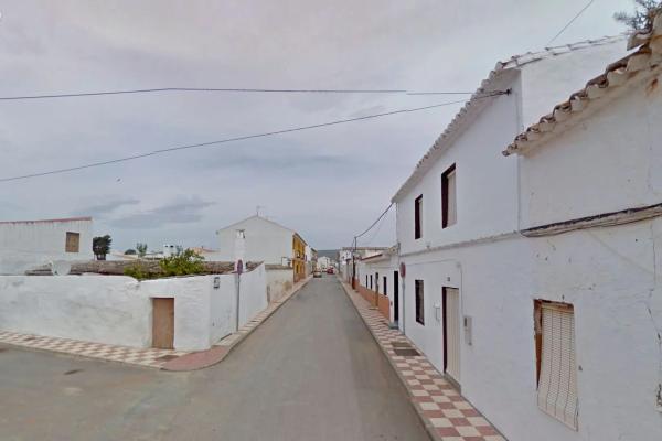 Terreno en calle Sierra de la Camorra thumbnail 2