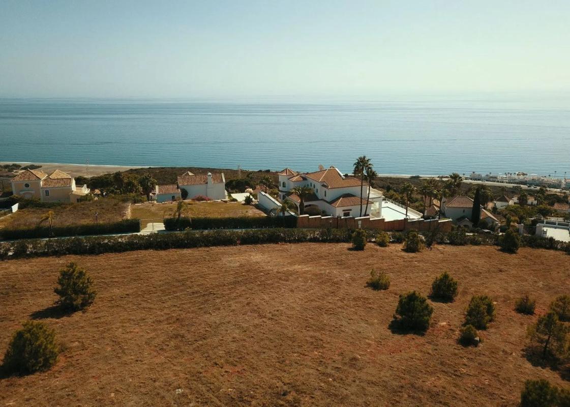 Terreno en venta en Manilva, Malaga photo 3